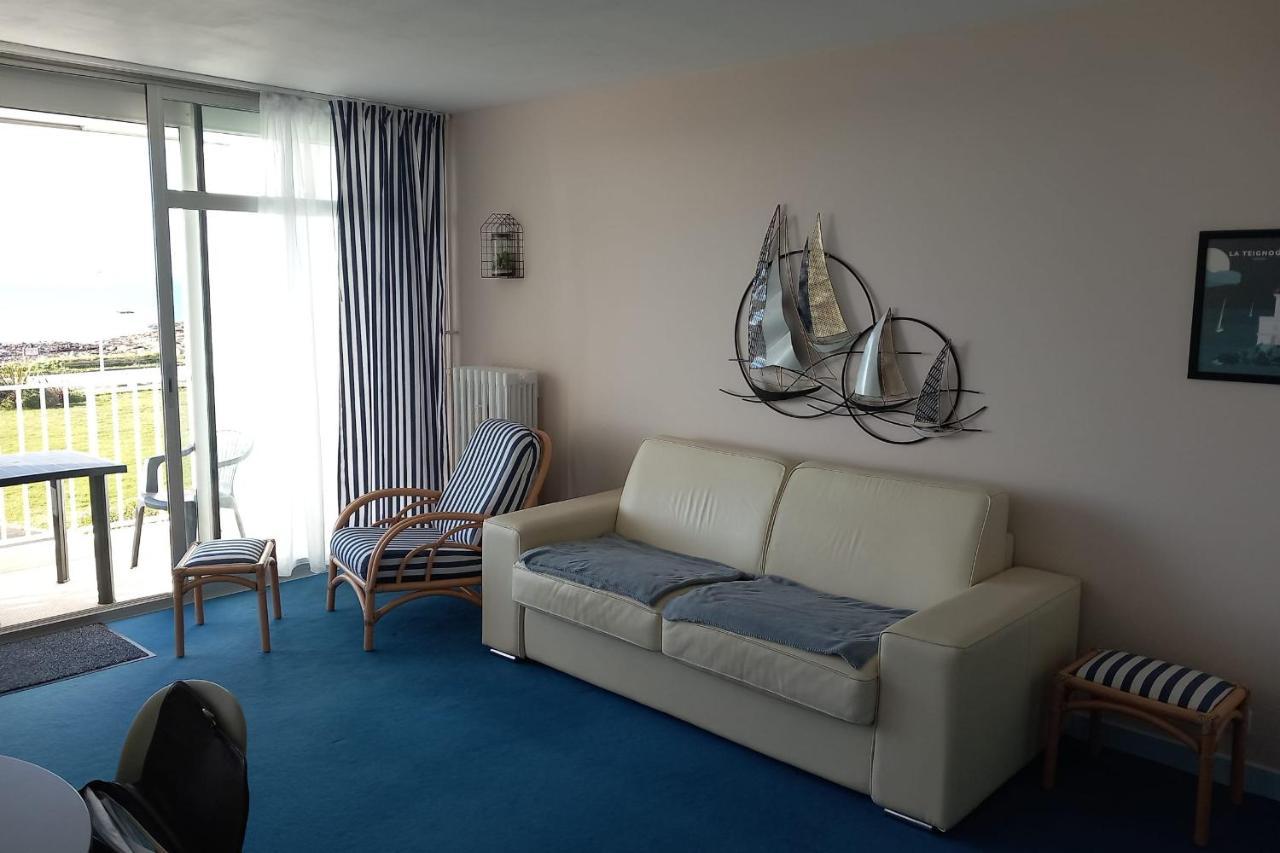 Grand Studio Vue Mer Dans Residence Des 3 Iles Pres De La Thalasso Quiberon Exterior photo