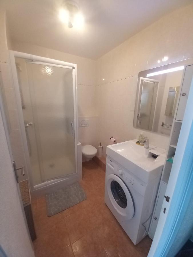 Grand Studio Vue Mer Dans Residence Des 3 Iles Pres De La Thalasso Quiberon Exterior photo
